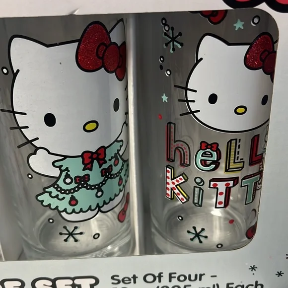 New hello kitty  holiday 2023 glassware set 4 10oz heavy duty - Picture 3 of 5